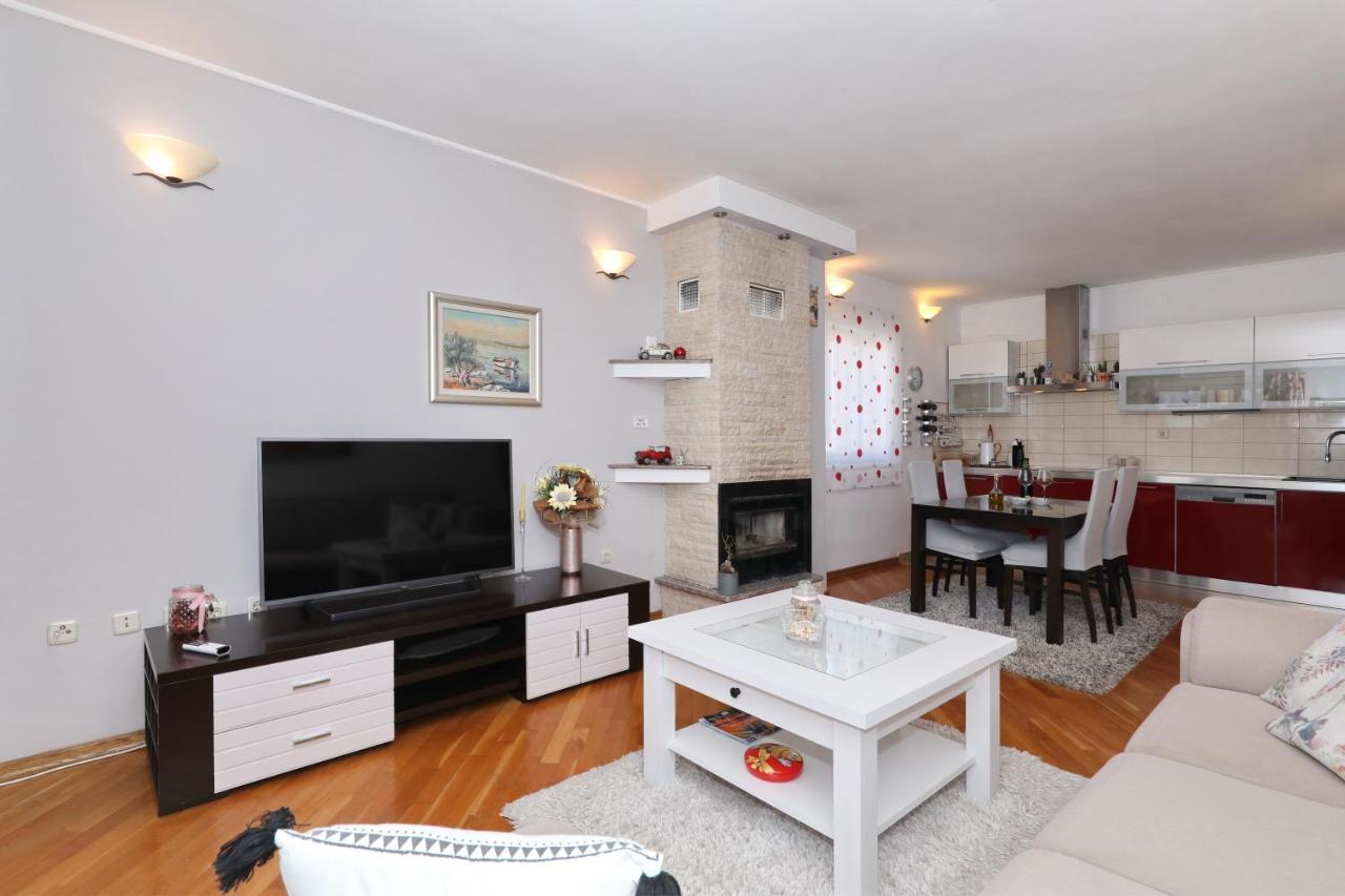 Sea Relaxing Apartment Бибинье Экстерьер фото